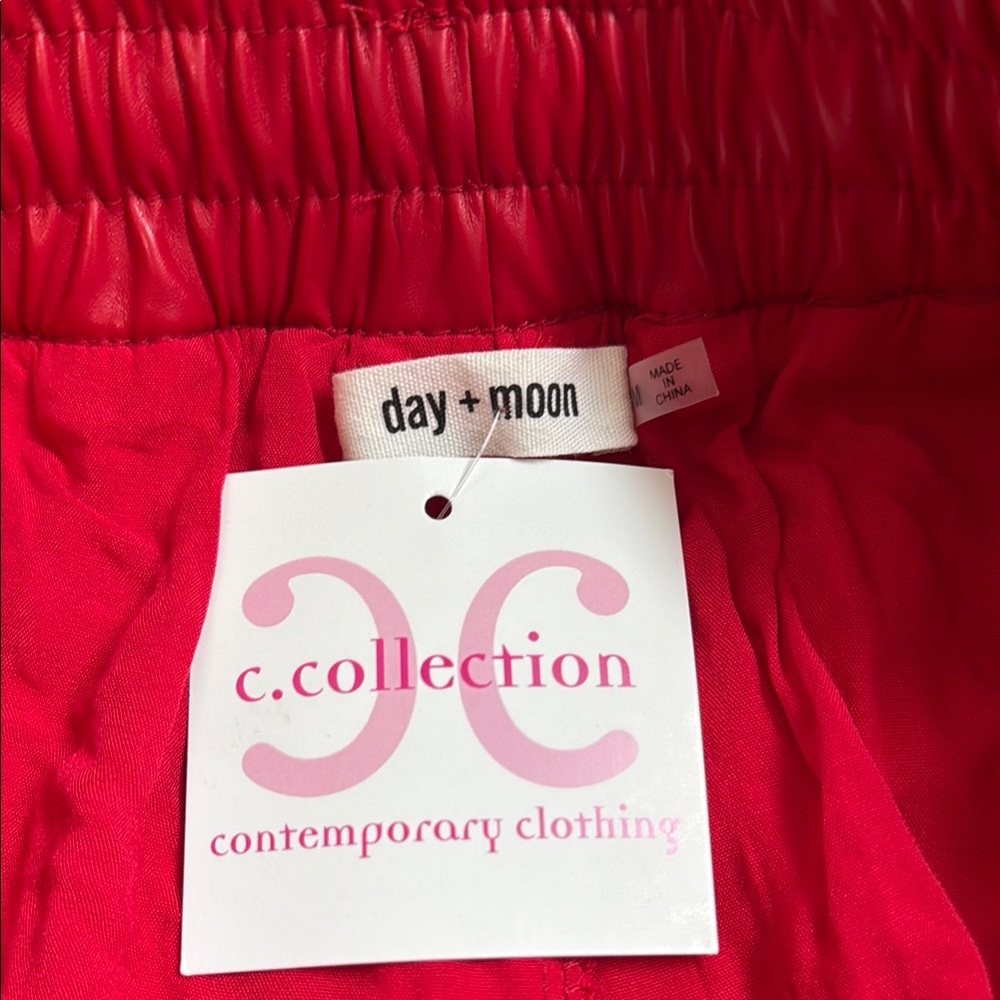 Red Ruffled Mini Skort - Picture 2 of 6